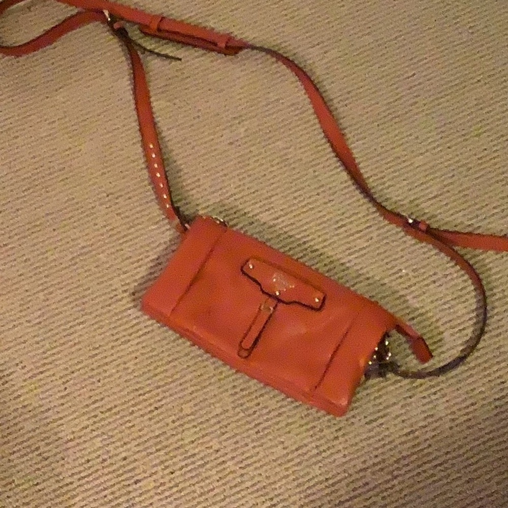 Cross body bag with many compartments